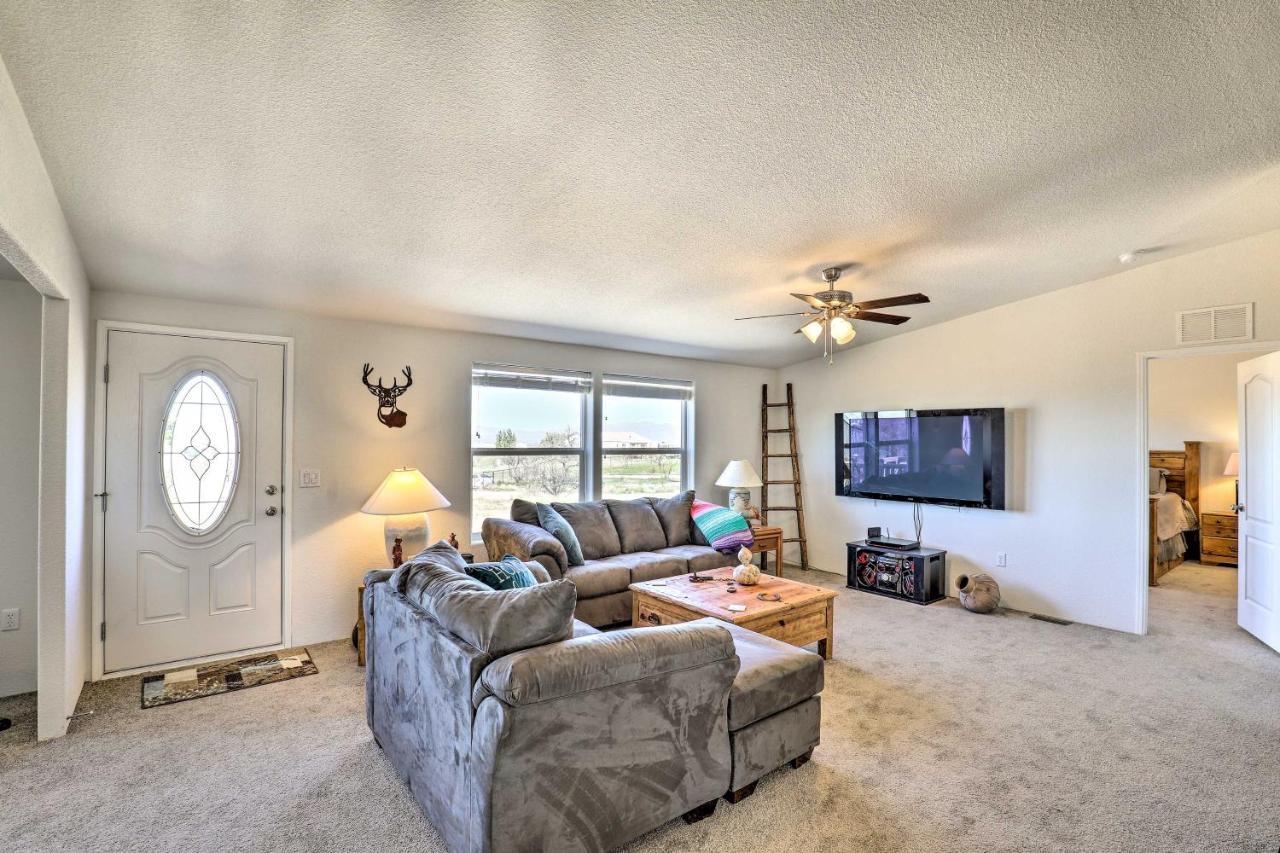 Desert Escape Off I-10 With Over 1 Enclosed Acre! Mescal Exterior foto