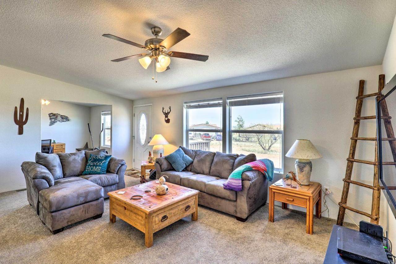 Desert Escape Off I-10 With Over 1 Enclosed Acre! Mescal Exterior foto