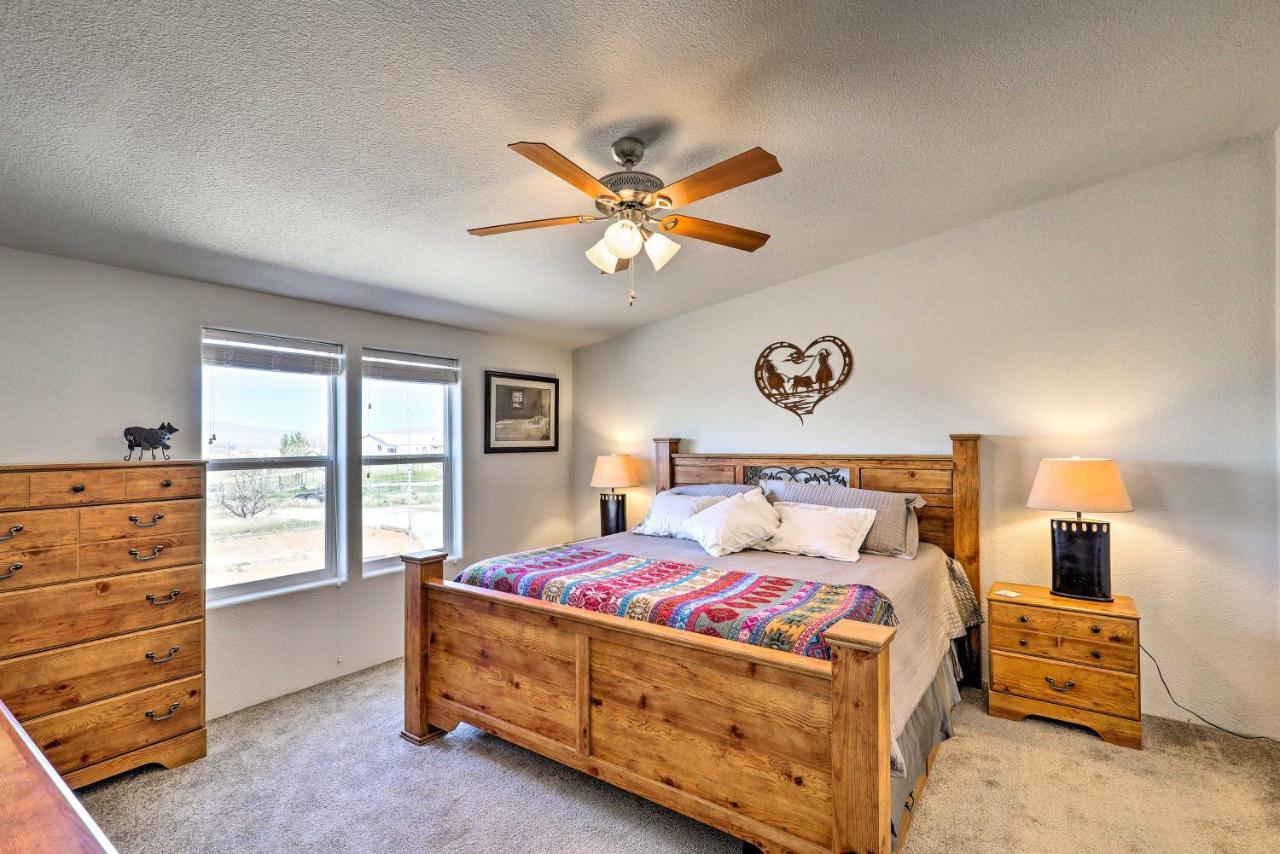 Desert Escape Off I-10 With Over 1 Enclosed Acre! Mescal Exterior foto